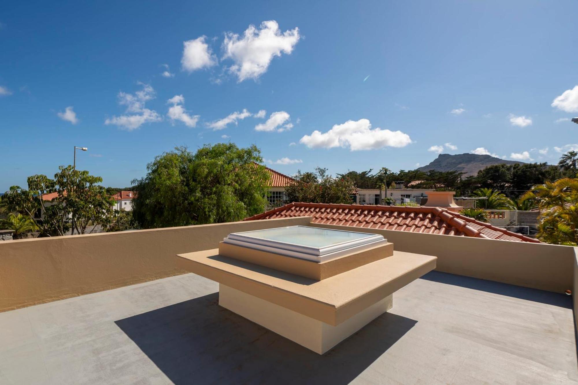 Casa De Ferias By An Island *