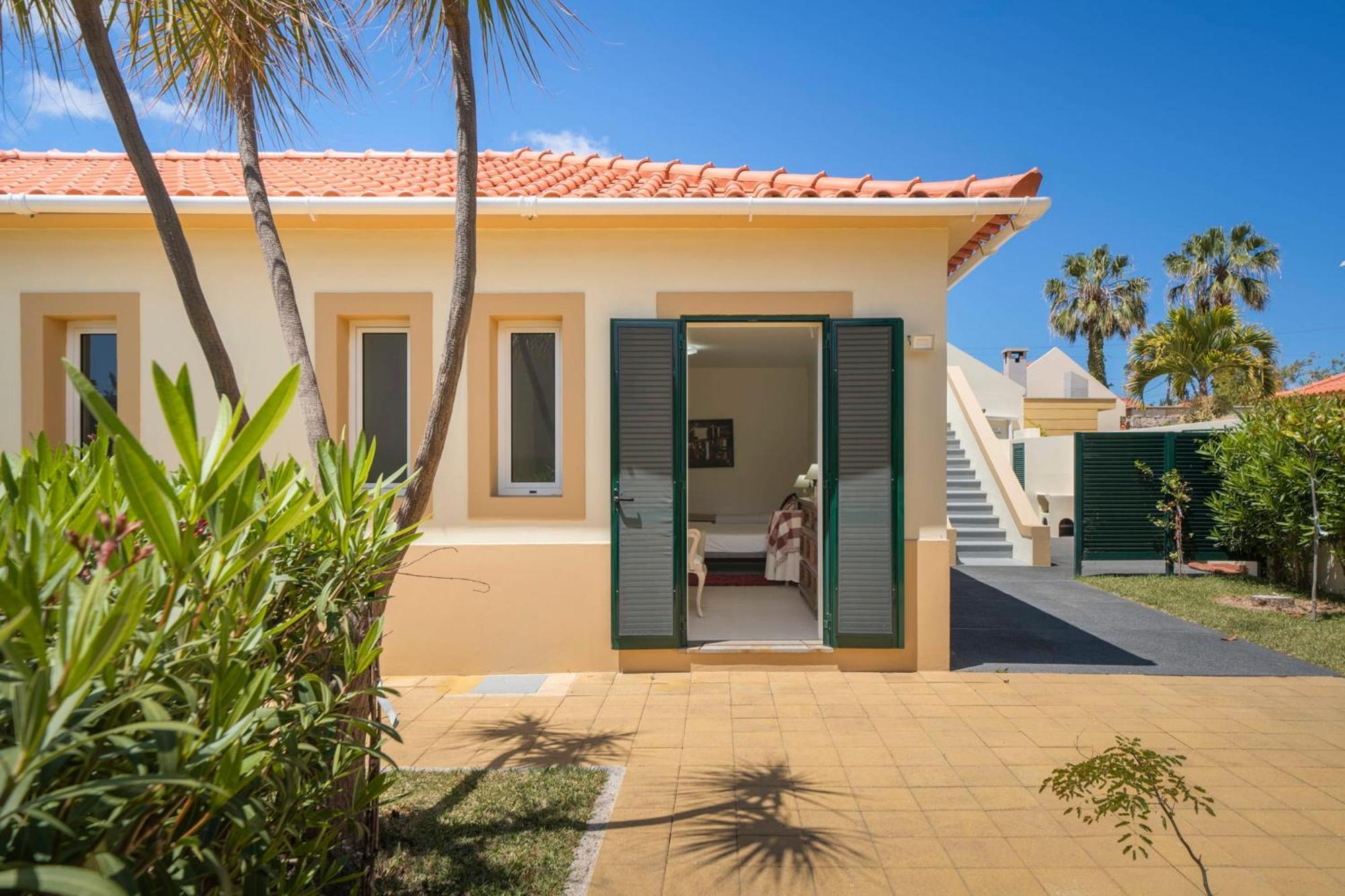 Casa De Ferias By An Island * Porto Santo